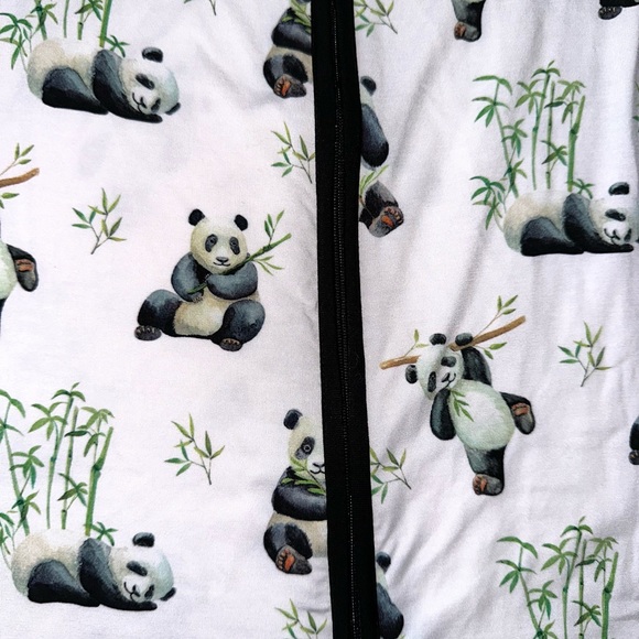 🐼Like New Sleepy Sloth Shorty🐼 - Picture 3 of 4